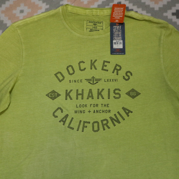 NWT DOCKERS Lime Green Crewneck Tee T-shirt - Picture 1 of 5